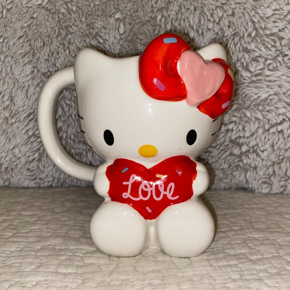 Hello Kitty Valentine's Day Mug - NEW